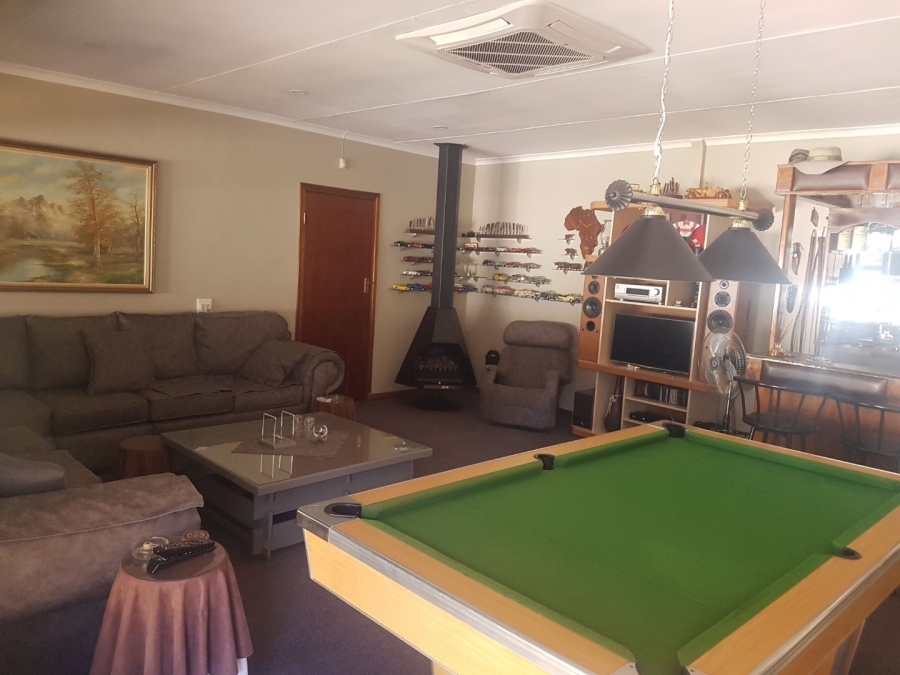 2 Bedroom Property for Sale in Flimieda North West